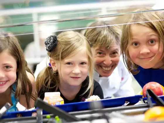 Lunch Lessons Changing the Way We Feed Our Children