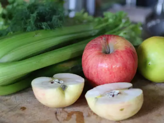 Cleanse your body with the right foods for you