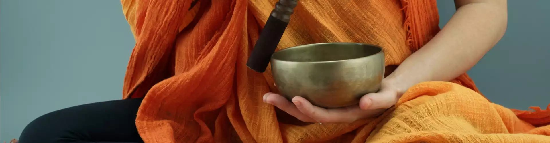 Qigong medico e guarigione del suono - Online Class by Stephanie Brail