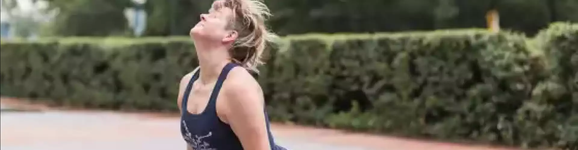 Vinyasa Flow: Twist it out! - Online Class by Sara Fox