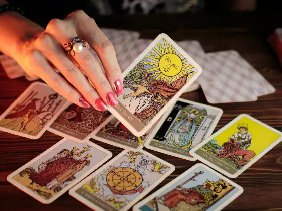 Gemini Season Tarot Reading