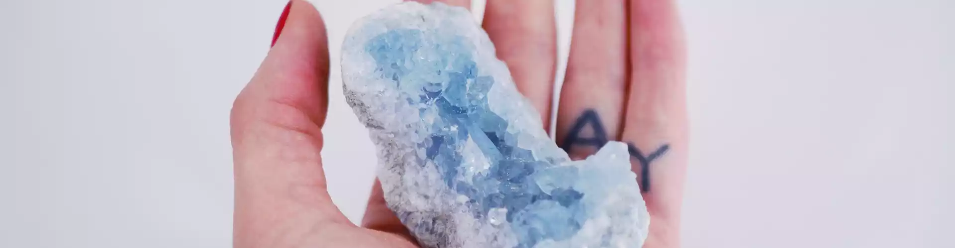 How To Meditate With Crystals - Online Class by Alexis   Rodrigues