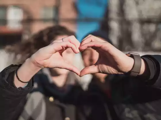 Aprenda a usar su conciencia empática para la curación a distancia