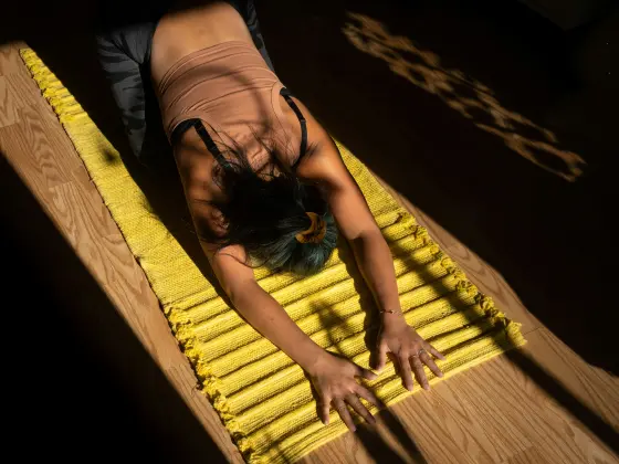 Yoga untuk Sambungan