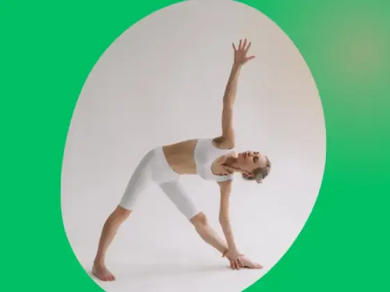 Güçlendirilmiş Vinyasa: Orta Seviye Yoga Akışı